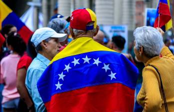 Los migrantes han protestado contra el régimen en diferentes ciudades, entre ellas Medellín. FOTO: JAIME PÉREZ