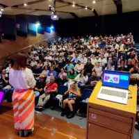 Profesionales interesados en formarse en el extranjero podrán conocer de primera mano las oportunidades y requisitos para estudiar en las mejores universidades del mundo. FOTO: CORTESÍA