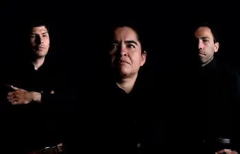 CORTESÍA SOMBRAS 