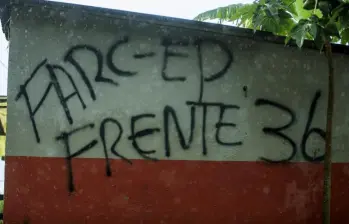 La Defensoría del Pueblo alertó por el uso de drones con explosivos y advirtió riesgo de confinamiento para otras comunidades por los enfrentamientos entre el Clan del Golfo y las disidencias de las Farc. Foto: Andrés Camilo Suárez Echeverry.
