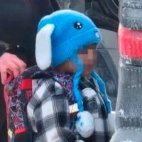 Liam Conejo Ramos, de tan solo cinco años, fue detenido y hoy está con su padre en el centro de detención familiar más grande de Estados Unidos en el estado de Texas. FOTO: AFP