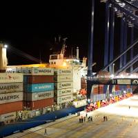 Puerto Antioquia realizó con éxito maniobras de prueba con contenedores vacíos, como parte de los ejercicios operativos controlados orientados a validar la preparación para su operación. FOTO: CORTESÍA