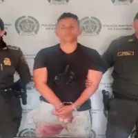 El hombre fue detenido tras una persecución policial. Lo encontraron escondido en una fundación. FOTO: Cortesía
