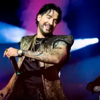 Carlos Torres y Carolina Ramírez conservarán sus personas en La reina del flow 3. FOTO: Caracol Televisión