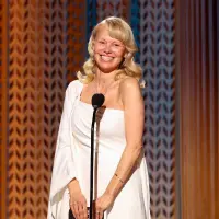 En los ochenta, Pamela Anderson se convirtió en un sex simbol mundial gracias a su papel en Guardiantes de la Bahía. Foto: Getty.