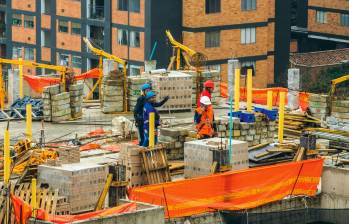 El subsidio permite a hogares con terrenos propios financiar la construcción de una vivienda nueva, siempre que el predio cumpla las condiciones exigidas. FOTO EL COLOMBIANO