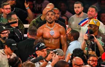En 2026 Joshua, excampeón olímpico, tiene previsto enfrentarse a su compatriota y también excampeón mundial Tyson Fury. FOTO: AFP