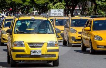 La cumbre nacional de taxistas será entre el 10 y el 13 de abril en Santa Marta, se espera que el Ministerio de Transporte dé respuesta sobre el subsidio prometido. FOTO JUAN ANTONIO SÁNCHEZ. 