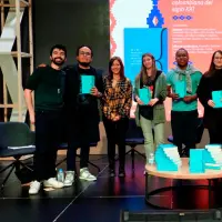 De izquierda a derecha: Julián Santamaría, Henry Alexander Gómez, Manuela Gómez, Tania Ganitsky, Luis Mallarino, Diana Echeverry, Santiago Erazo, John F. Galindo y Fadir Delgado. FOTO cortesía 
