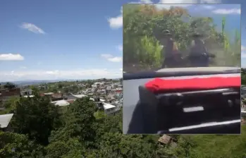 Video de hombres armados, presuntos disidentes de las Farc, patrulla Remedios, Antioquia, en medio de amenazas, desplazamientos y una masacre reciente. FOTO: Tomada de redes.