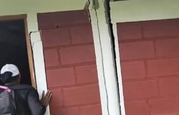 Esta fue una de las viviendas que quedó seriamente afectada tras el sismo del pasado viernes en Panamá. FOTO: CORTESÍA