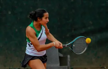 Luciana Acuña Montero, a pesar de su juventud, denota madurez en sus respuestas. Su proceso deportivo, luego de destacarse en el país, ya le exige una competencia mas exigente y esta la tendrá en el tenis universitario de EE. UU. FOTO: Cortesía