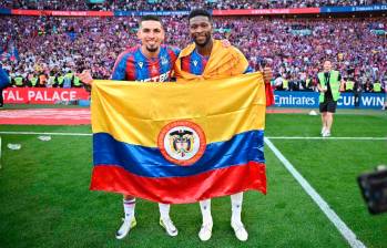 Los colombianos Daniel Muñoz y Jéfferson Lerma disputarán el título de la Community Shield ante Liverpool. FOTO GETTY 
