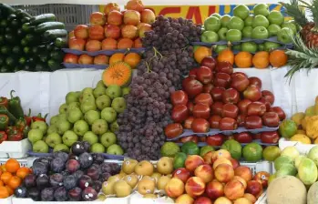 En Colombia es común consumir la fruta procesada en jugo antes que comerla fresca. imagen, Arango Gómez, Humberto / Ligia Hamman Murillas.