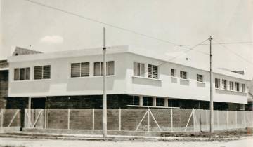 $!Así lucía la sede de Discos Fuentes en el barrio Colón de Medellín en 1962. FOTO Archivo