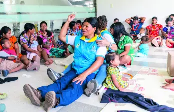 Dilia nació en el Chocó, en la comunidad embera dobidá. Salió de su pueblo siendo niña, enviada por su padre para que pudiera estudiar. FOTO Camilo Suárez. 