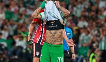 Edwin Cardona tuvo una serie para el olvido ante Sao Paulo. FOTO MANUEL SALDARRIAGA