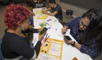 $!Los asistentes participaron por dos becas de Nodo, en Eafit. Foto: Esneyder Gutiérrez