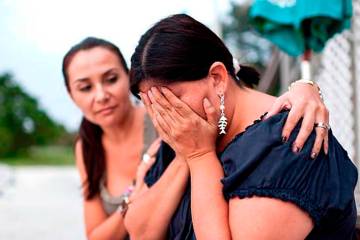 El acompañamiento en el duelo busca brindar presencia, escucha y respeto por los tiempos emocionales de quien atraviesa una pérdida. FOTO Getty