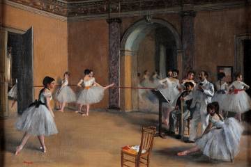 En la imagen, The dance Foyer at the Opera on the rue Le Peletier, de Edgar Degas, pintado en 1872. Su obra es un estudio del movimiento corporal y de la atmósfera del Foyer de Danse: el lugar en que las bailarinas pasaban las horas fuera de escena. Foto: Getty Images