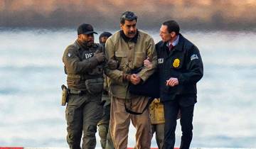 El capturado líder del régimen venezolano, Nicolás Maduro, llegó este lunes al tribunal federal de Manhattan. Foto: Getty