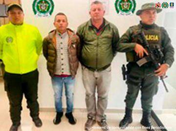 Uriel Rubiano Cárdenas y Orlando Franco Parra, señalados por la Fiscalía como presuntos integrantes de la red que introducía al país ganado de contrabando procedente de Venezuela. FOTO: FISCALÍA