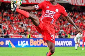 Video | El lindo gesto de Dimayor con Adrián Ramos por su último ...