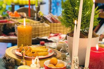 Este es un ejemplo de @casatiz de una decoración de mesa muy navideña, apenas para las novenas. FOTO Cortesía