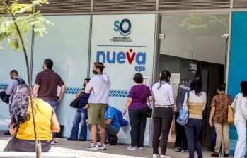 Imagen de referencia de una de las sedes de la Nueva EPS en la ciudad de Medellín. Foto: Juan Antonio Sánchez Ocampo