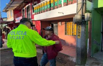 Alias Wilber es señalado de abusar sexualmente de una mujer de 83 años en la vereda La Quiebra de La Unión, Oriente de Antioquia, el pasado 27 de septiembre. Fue capturado en Santa Rosa de Osos, Norte del departamento. Foto: Cortesía Policía