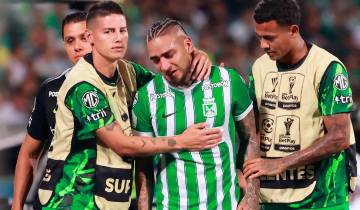 Cristian “Chicho” Arango salió entre lágrimas del partido frente a Millonarios. Los exámenes confirmaron la gravedad de su lesión y se suma a la larga lista de lesionados del club. <span class=mln_uppercase_mln>FOTO</span><b><span class=mln_uppercase_mln> camilo suárez</span></b><span class=mln_uppercase_mln> </span>