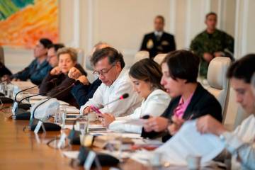 Entre la duda y la despedida: este es el listado de renuncias simbólicas y salidas definitivas en el Gobierno Petro