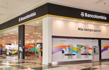 Medio siglo después de aquel primer cajero en Medellín, Bancolombia celebra no solo la trayectoria tecnológica, sino también la transformación cultural que trajo consigo. FOTO: Cortesía Bancolombia