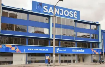 El Ministerio de Educación investiga a la universidad por el aumento inusual en la entrega de títulos. FOTO: REDES SOCIALES UNIVERSIDAD