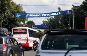 Se instalaron 202 señales con mensajes de cultura ciudadana como lo es: “Queremos tu vida, no tu plata”, para advertir a todos los conductores. FOTO: Camilo Suárez