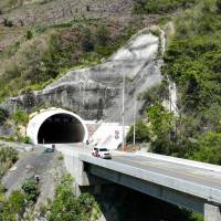 La concesión vial más estratégica de Antioquia está a punto de cerrar su etapa de construcción. Tres obras pendientes y un puerto nuevo que ya opera definen el siguiente capítulo. FOTO: Cortesía.