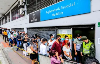 Son más de 800 vacantes en todo el país. Foto El Colombiano. 