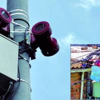 En el Valle de Aburrá hay instalados 72 Sistemas de Alerta Temprana Comunitarios en los barrios y sectores que, por sus condiciones y ubicación, pueden ser más vulnerables a emergencias por lluvias. Esta imagen corresponde a uno de ellos. FOTO CAMILO SUÁREZ