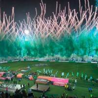La salida que hicieron los aficionados de Atlético Nacional antes del inicio del partido contra América de Cali se llevó todas las miradas. Foto: Luz María Sierra