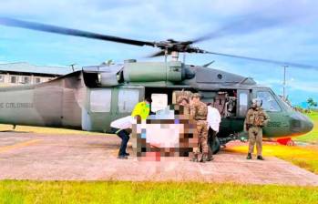 En el primer mes de gobierno del presidente De la Espriella se han hecho tres bombardeos. Foto: Fuerzas Militares