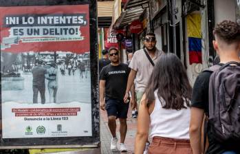 Con vallas instaladas en espacios públicos, las autoridades advierten a los turistas que serán perseguidos si participan de la explotación sexual de menores. FOTO: JAIME PÉREZ