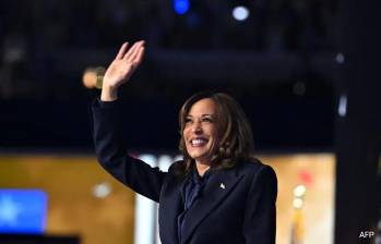 Kamala Harris ganó oficialmente la nominación del Partido Demócrata. Foto: AFP 