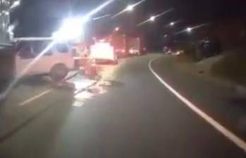 Iba en sentido contraro por la autopista Medellín - Bogotá Foto: captura de pantalla video redes sociales