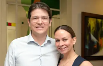 Miguel Uribe Turbay y María Claudia Tarazona, su esposa. Foto: redes
