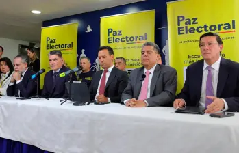 Los jefes de los entes de control y la Registraduría se reunieron con los ministros del Interior y Defensa en Bogotá. FOTO: Registraduría