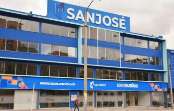 La Fundación Universitaria San José mantiene bajo cuestionamientos por la presunta expedición irregular de títulos. Foto: Colprensa