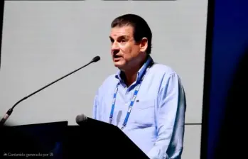 Luis Carlos Sarmiento Gutiérrez, presidente de la junta directiva del Grupo Aval. FOTO CORTESÍA ASOBANCARIA