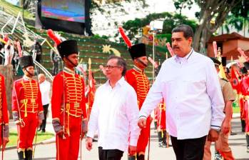 El presidente Gustavo Petro se reunió este sábado con su homólogo venezolano Nicolás Maduro. FOTO: CORTESÍA