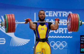 Yeison López, medallista de plata en los Olímpicos de París 2024, se proyecta a los Juegos en Los Ángeles. FOTO CORTESÍA COC