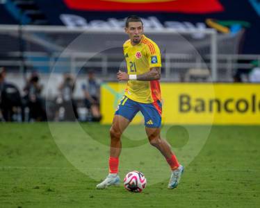 Última hora: Daniel Muñoz abandonó la concentración de la Selección Colombia por motivos familiares